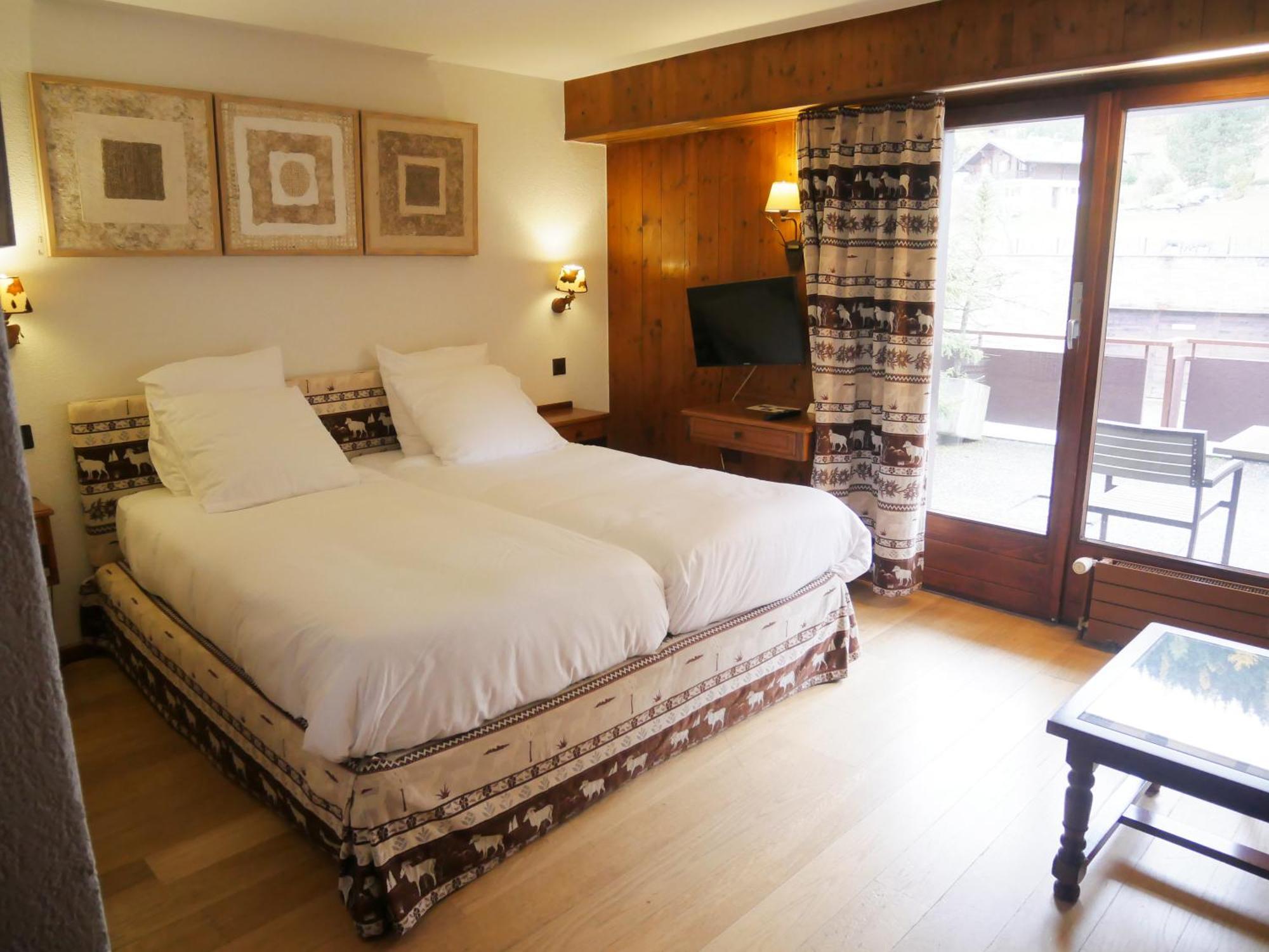 Between Boutique Hotel Chamoson Bagian luar foto