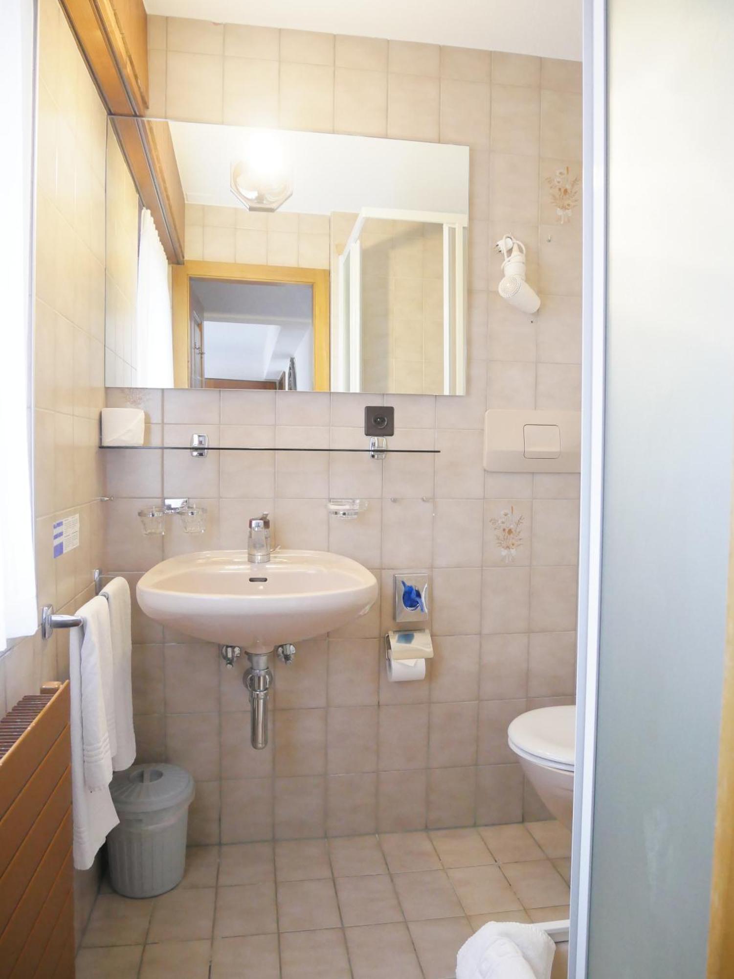 Between Boutique Hotel Chamoson Bagian luar foto